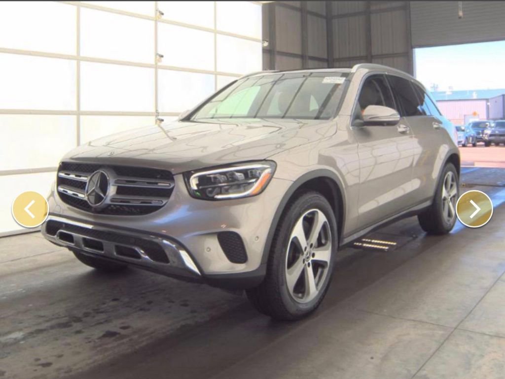 Used 2021 Mercedes-Benz GLC 300 4MATIC w/ Premium Package image 1