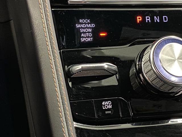 Used 2023 Jeep Grand Cherokee L Summit image 24