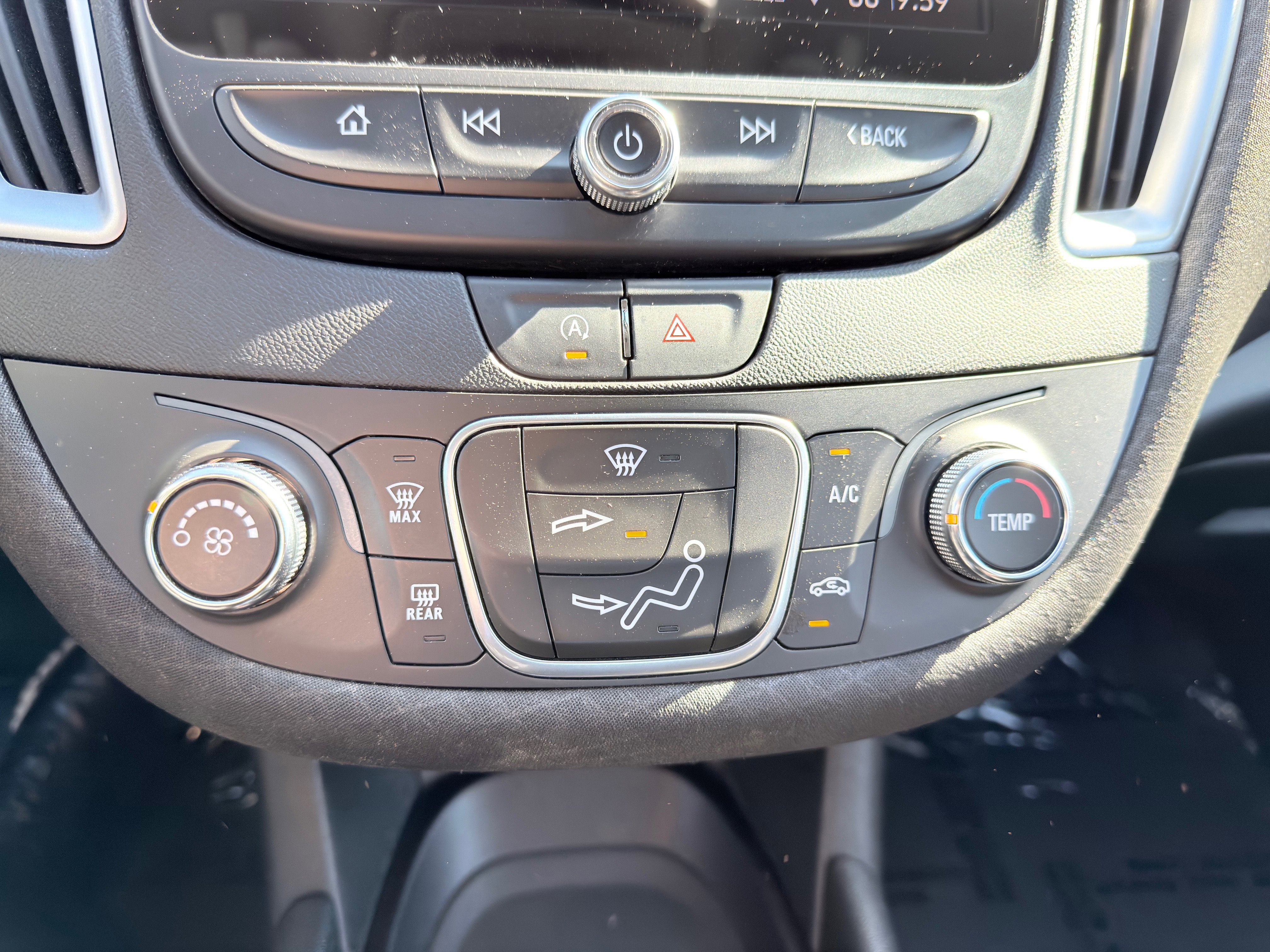 Used 2020 Chevrolet Malibu LS w/ LPO, Convenience Package 1 image 27