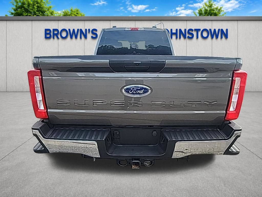 Used 2025 Ford F250 XLT AWD/4WD image 9