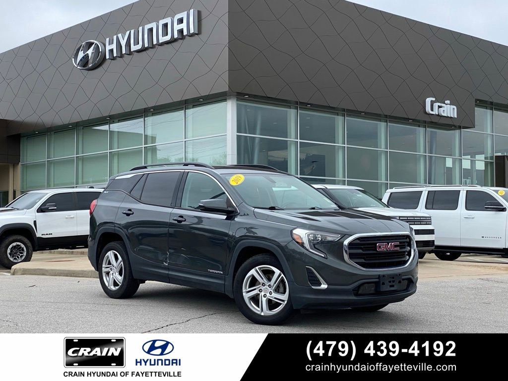 Used 2019 GMC Terrain SLE w/ Driver Convenience Package AWD/4WD image 1