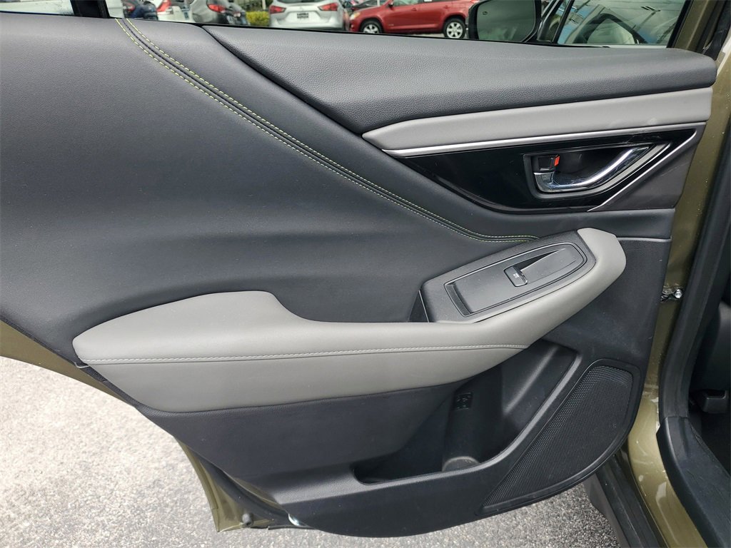 Used 2020 Subaru Outback Onyx Edition XT w/ Popular Package #2 image 10