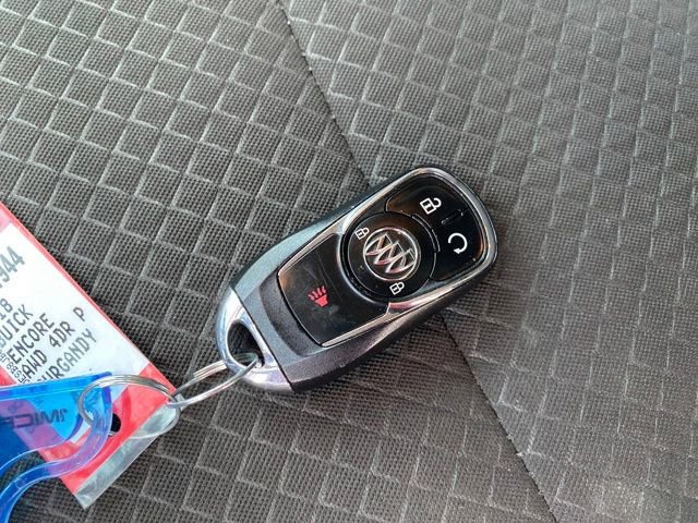 Used 2018 Buick Encore Preferred image 26