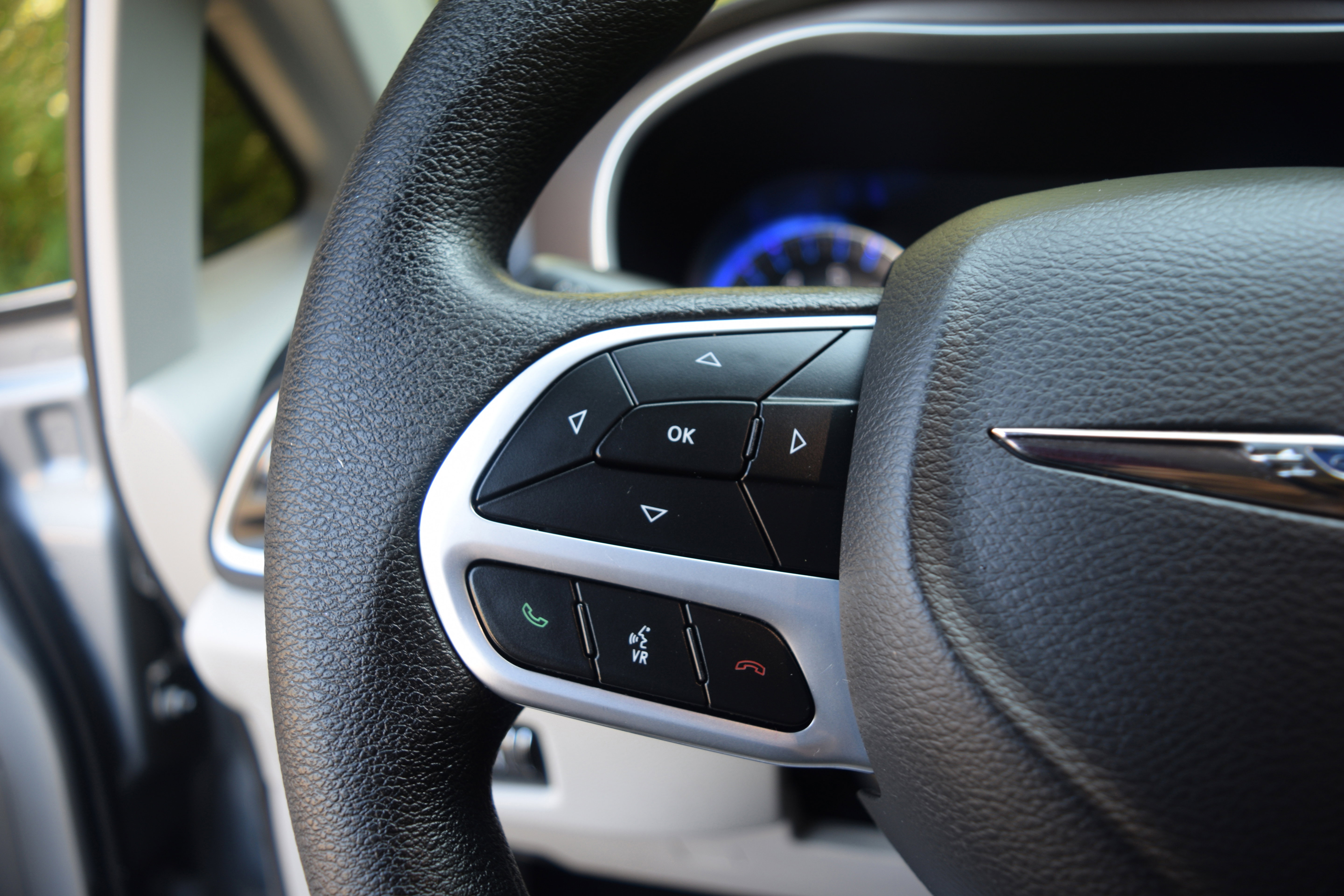 Used 2021 Chrysler Voyager Lxi image 6