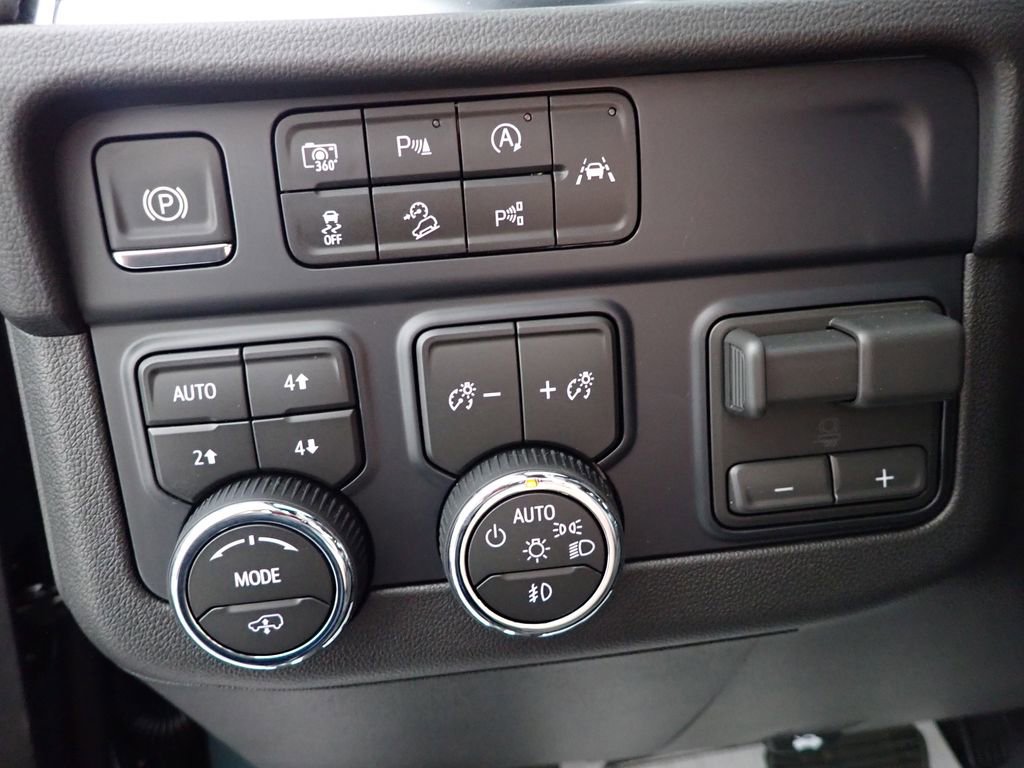 New 2026 Chevrolet Suburban RST w/ Advanced Technology Package image 6