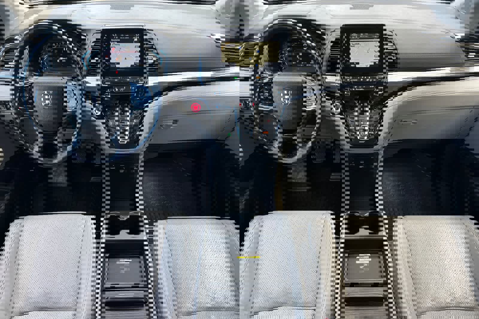 Used 2022 Honda Odyssey Elite image 3