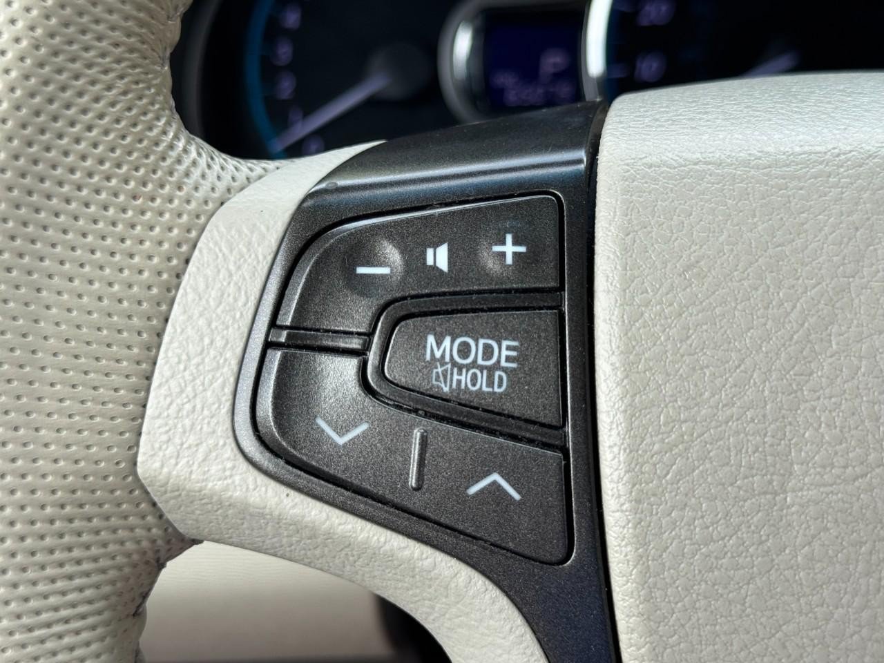 Used 2014 Toyota Sienna XLE FWD image 22