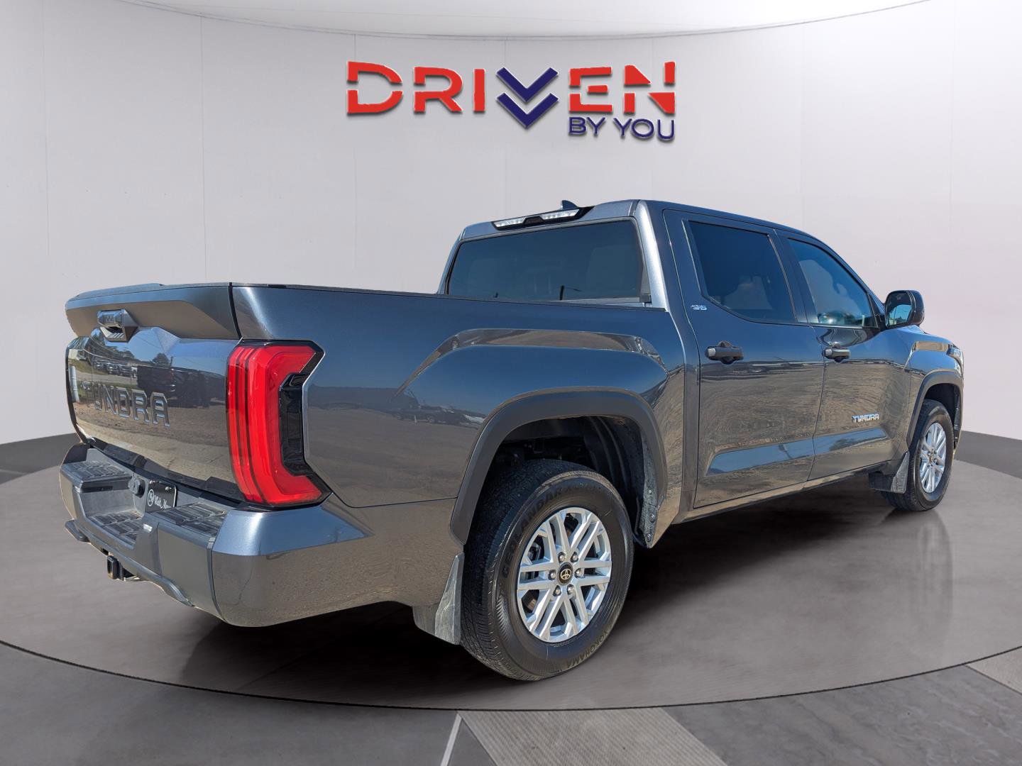 Used 2025 Toyota Tundra SR5 image 5