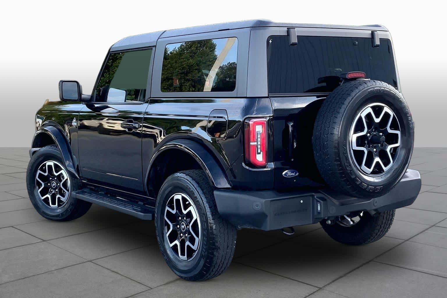 Used 2022 Ford Bronco Outer Banks AWD/4WD image 11
