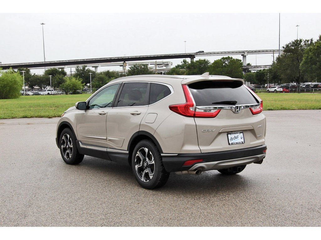 Used 2018 Honda CR-V Touring image 5