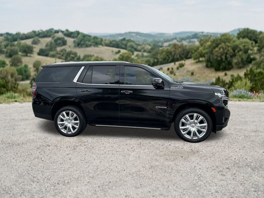 Used 2023 Chevrolet Tahoe High Country AWD/4WD image 13