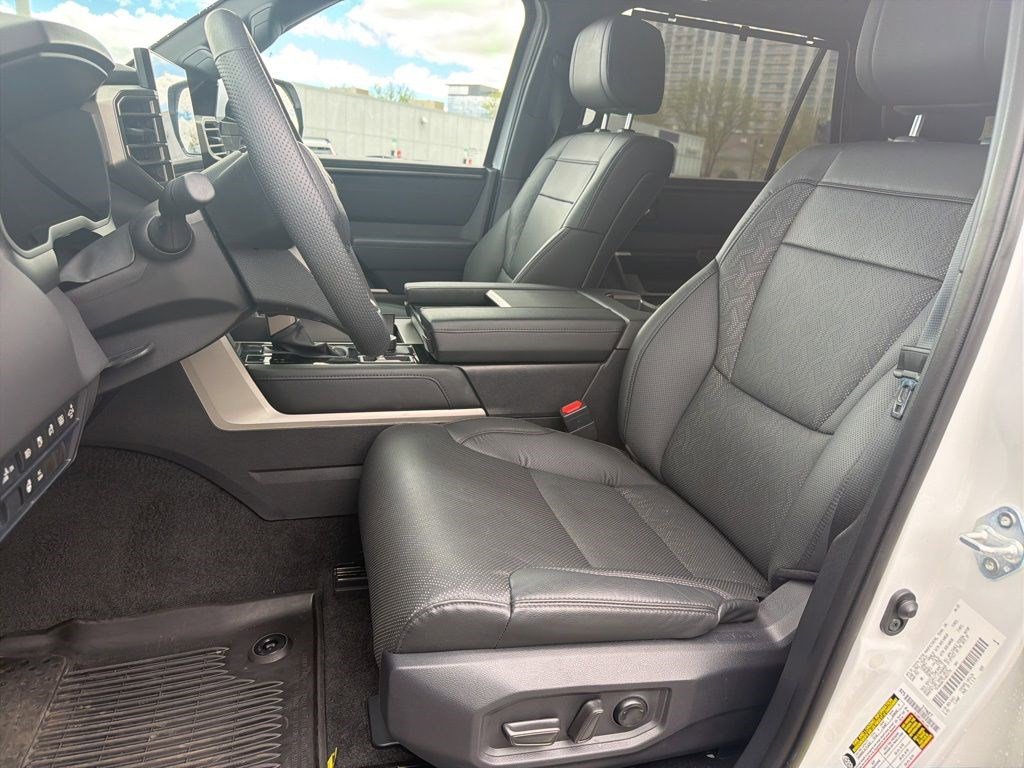 Used 2025 Toyota Sequoia Limited image 15