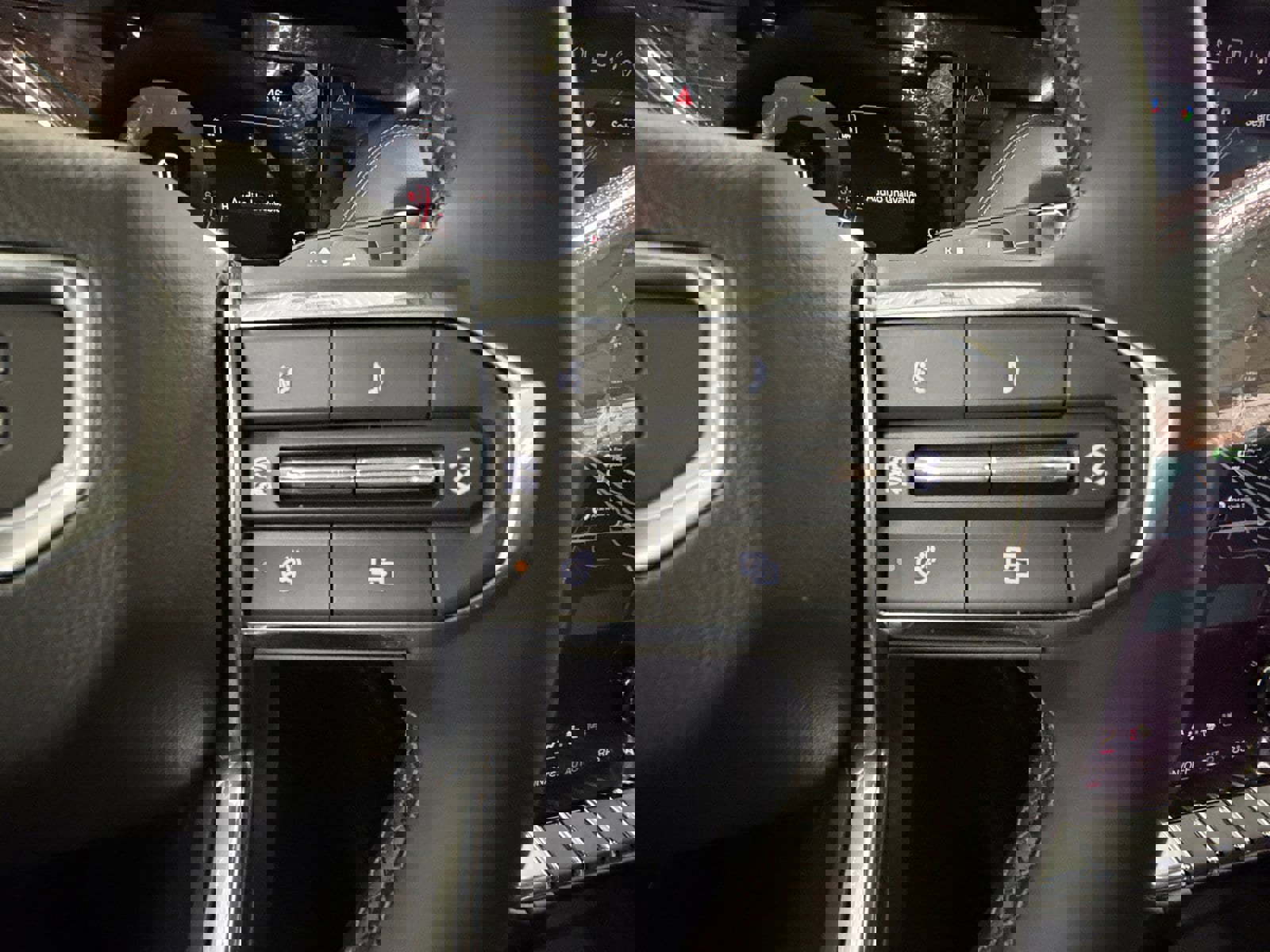 New 2026 GMC Yukon XL Elevation w/ Elevation Premium Package image 18