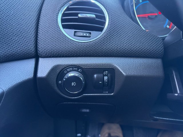 Used 2013 Chevrolet Cruze LT w/ RS Package image 13