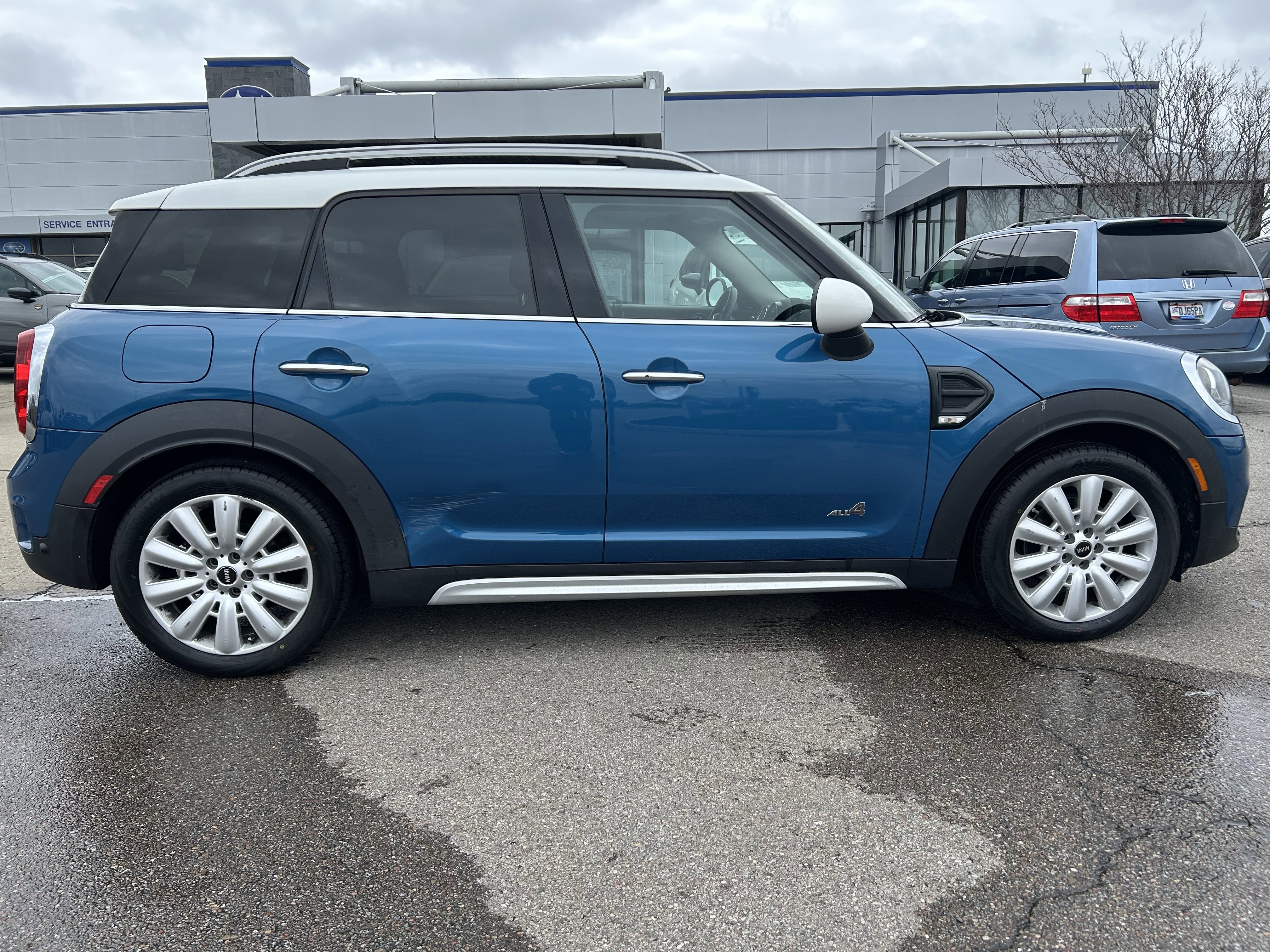 Used 2017 MINI Cooper Countryman ALL4 image 8
