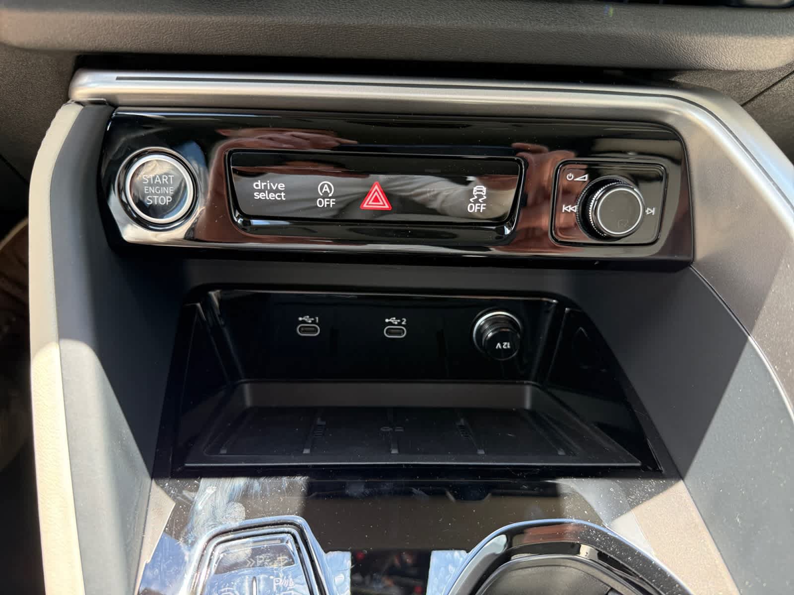 New 2026 Audi Q5 Premium AWD/4WD image 19