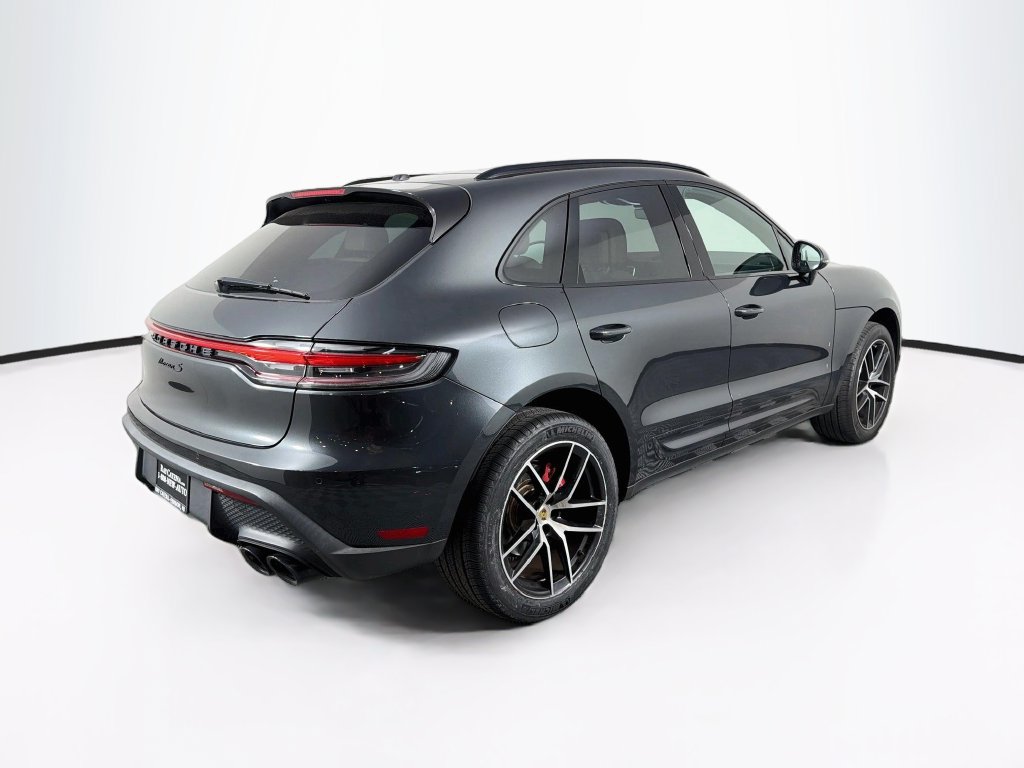 Certified 2023 Porsche Macan S AWD/4WD image 9
