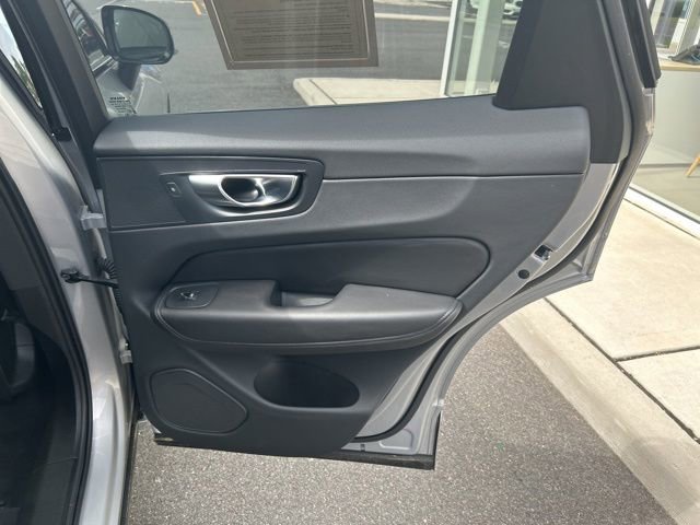 Certified 2025 Volvo XC60 B5 Plus w/ Climate Package AWD/4WD image 12