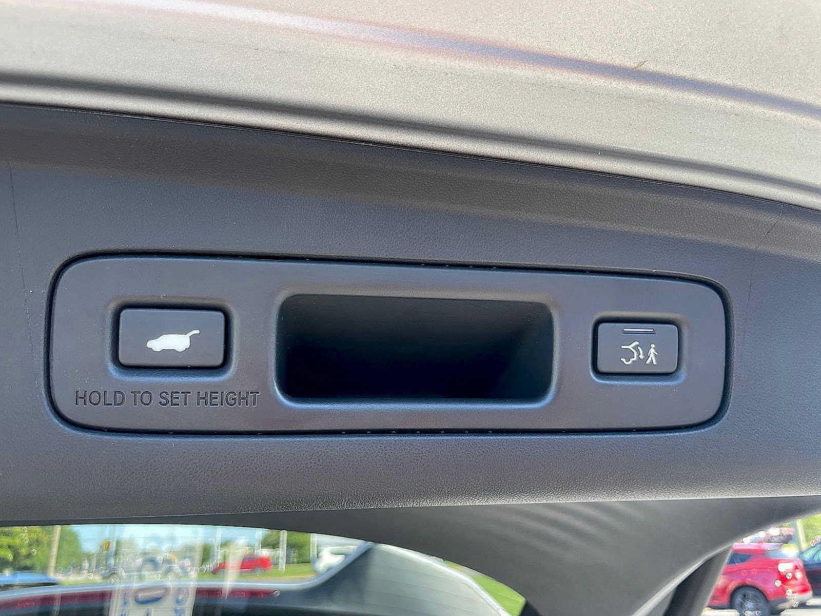 Certified 2025 Acura ADX AWD image 24