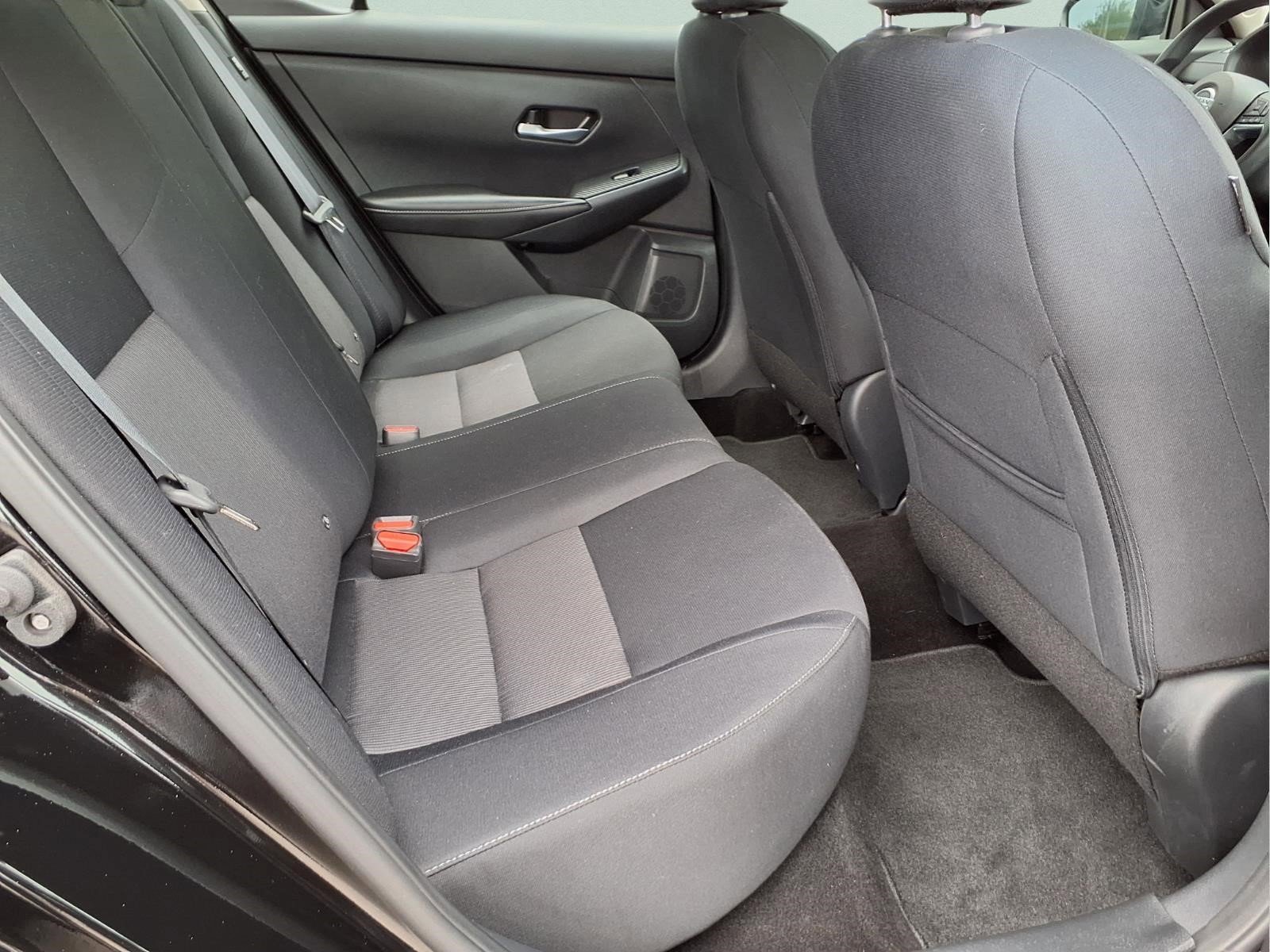 Certified 2023 Nissan Sentra SV FWD image 14