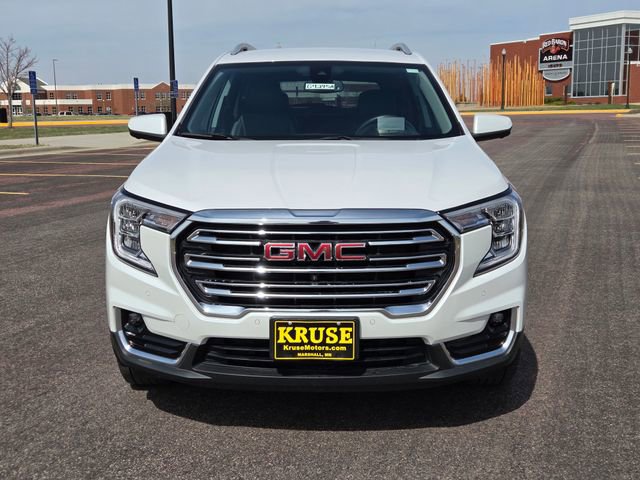 Used 2022 GMC Terrain SLT w/ Tech Package AWD/4WD image 9