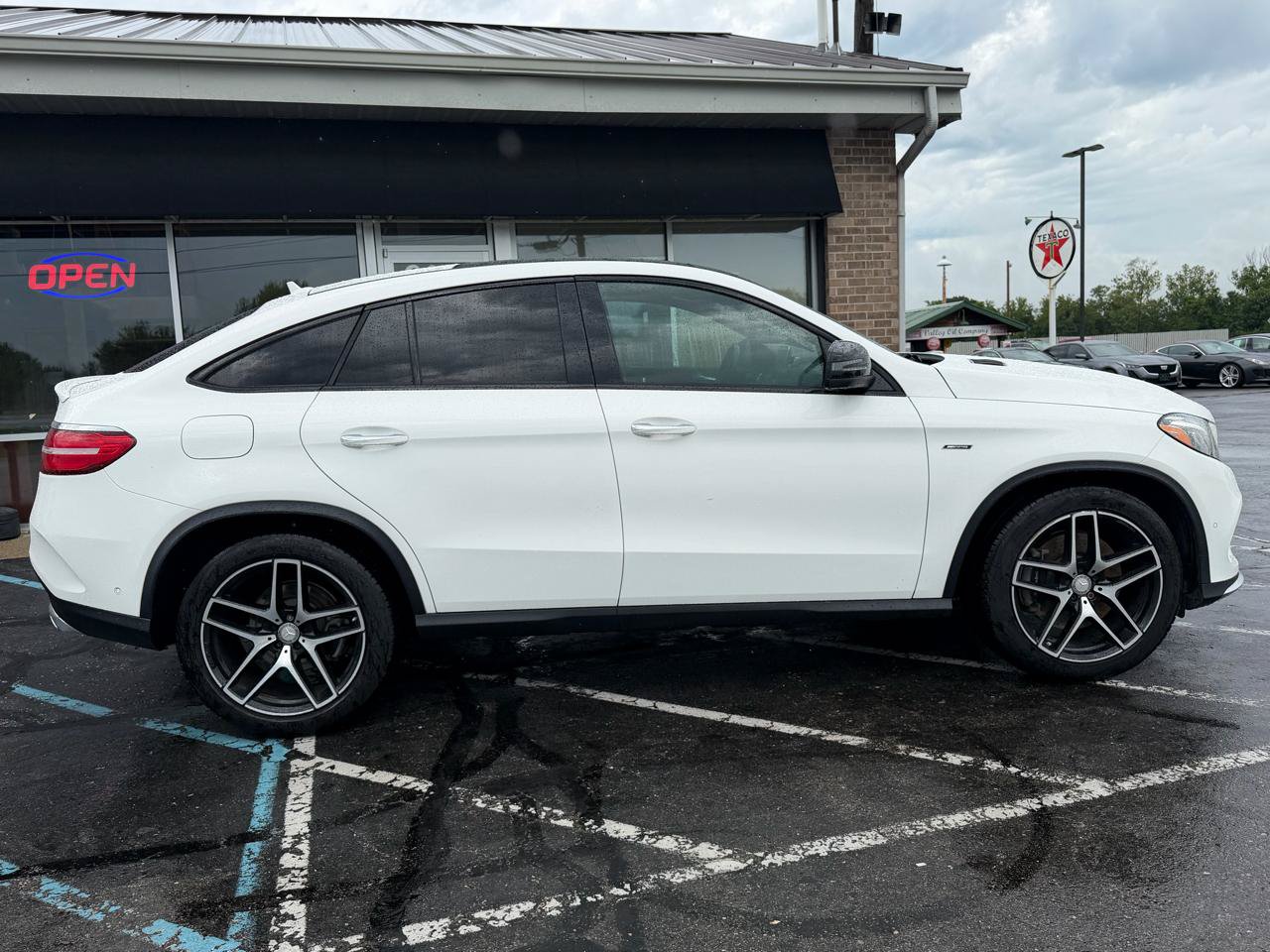 Used 2016 Mercedes-Benz GLE 450 4MATIC Coupe image 7