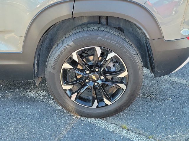 Certified 2023 Chevrolet TrailBlazer LT FWD image 36