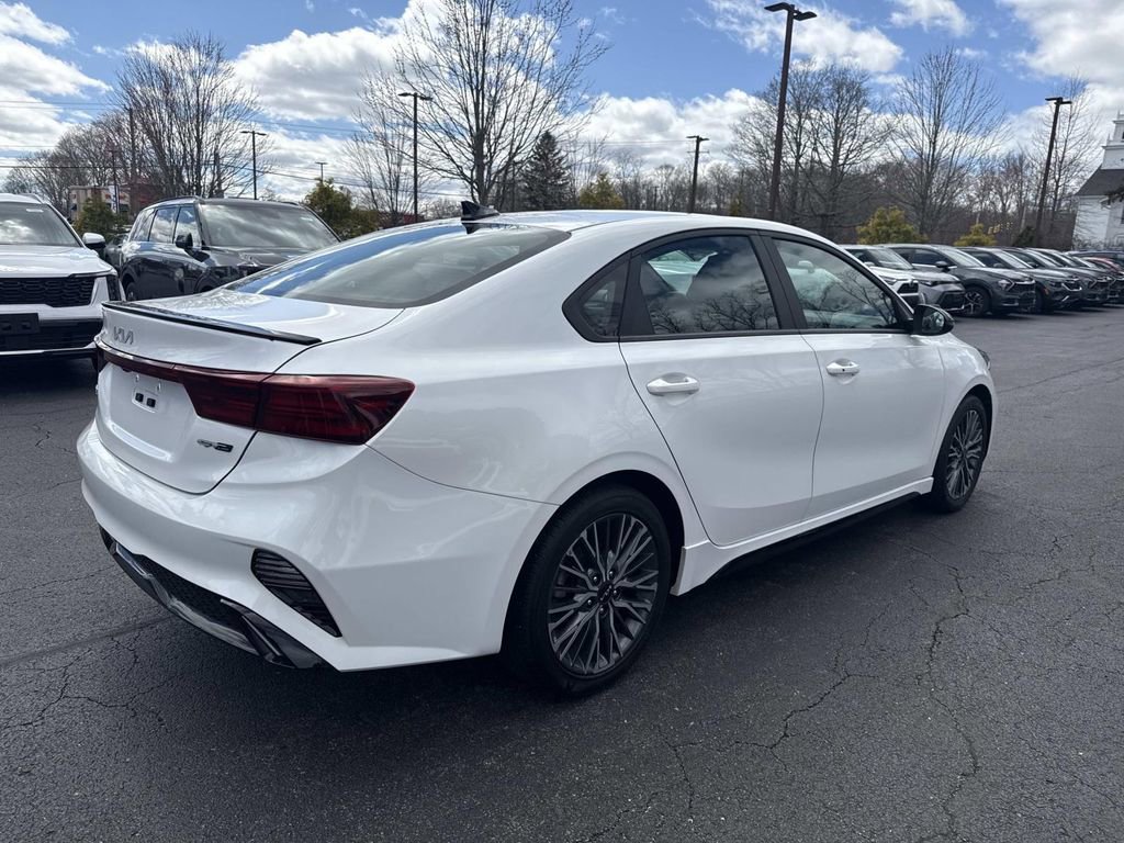 Used 2023 Kia Forte GT-Line image 8