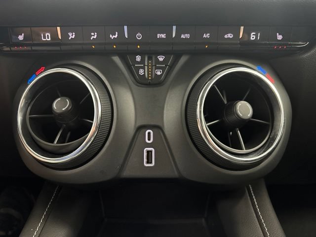 Used 2023 Chevrolet Blazer LT FWD image 18