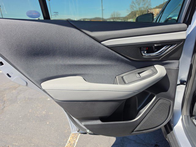 Used 2023 Subaru Outback Premium image 22