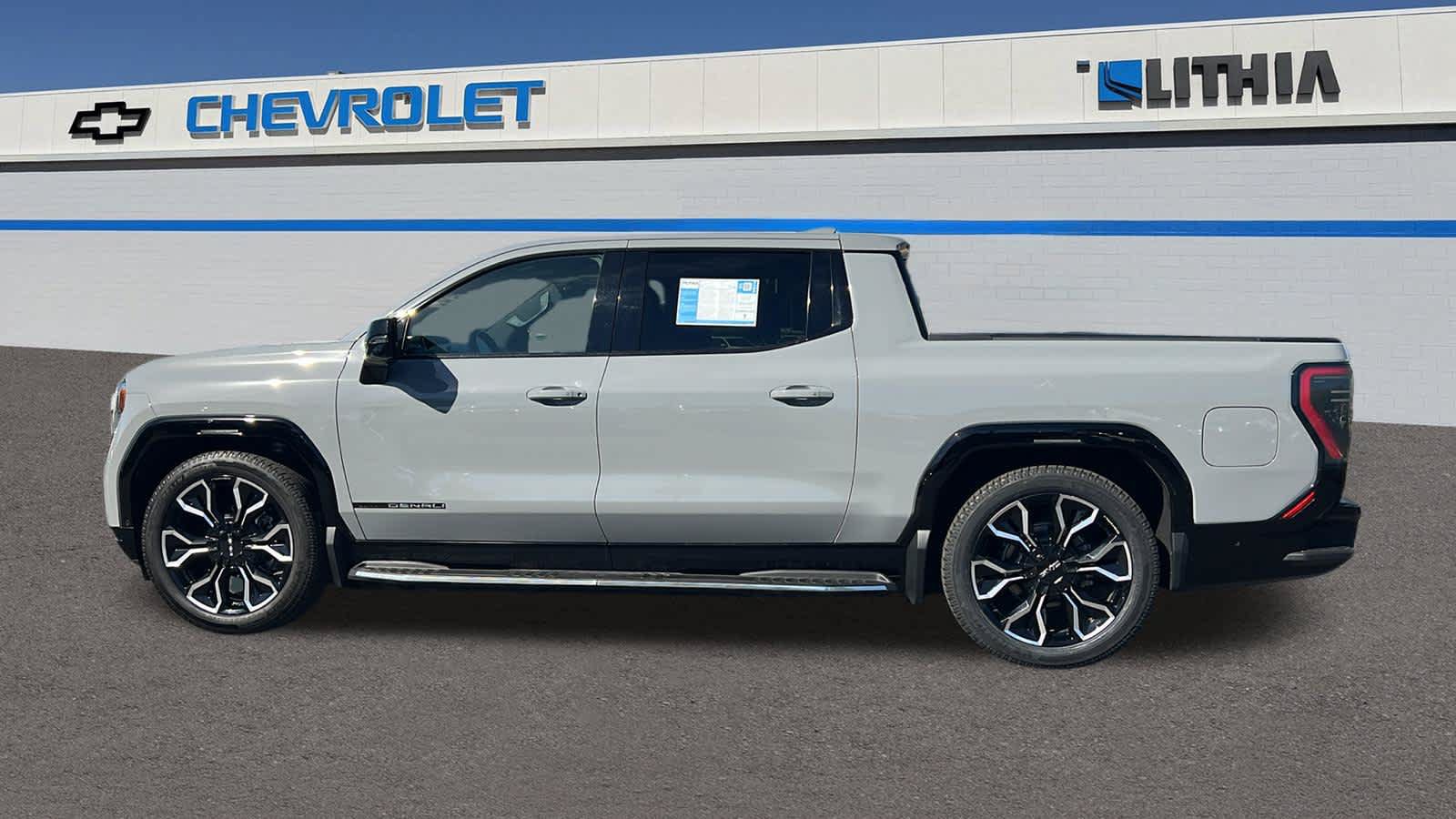 Certified 2024 GMC Sierra EV Denali AWD/4WD image 8