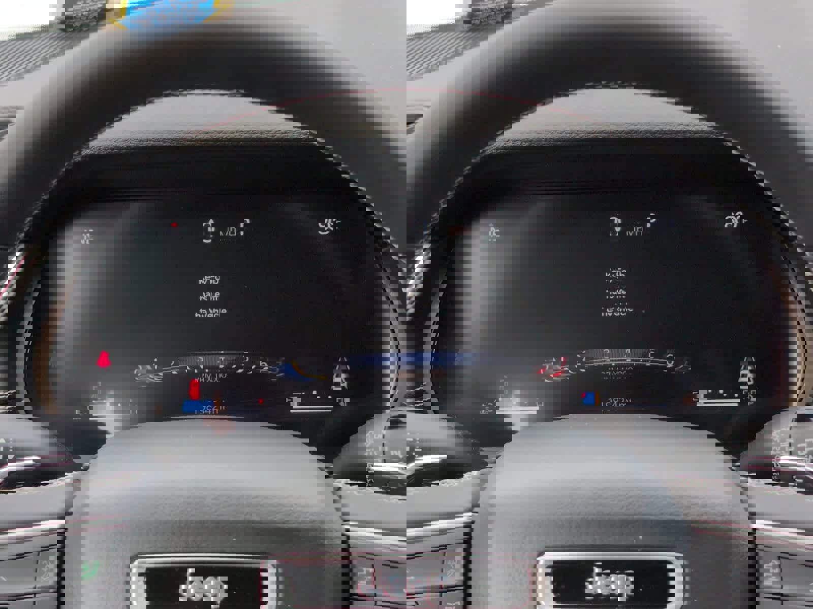 Used 2023 Jeep Grand Cherokee L Laredo w/ Luxury Tech Group I image 16