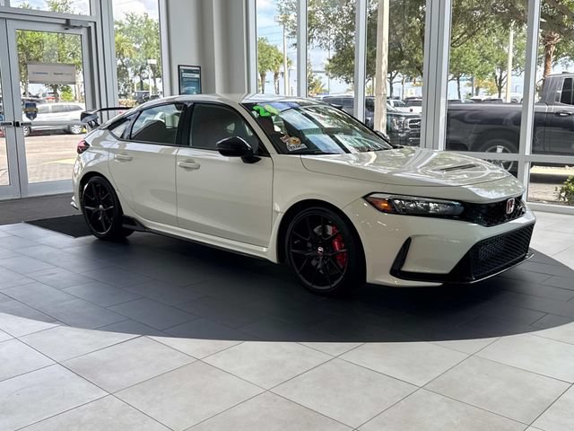 Certified 2024 Honda Civic Type R image 2