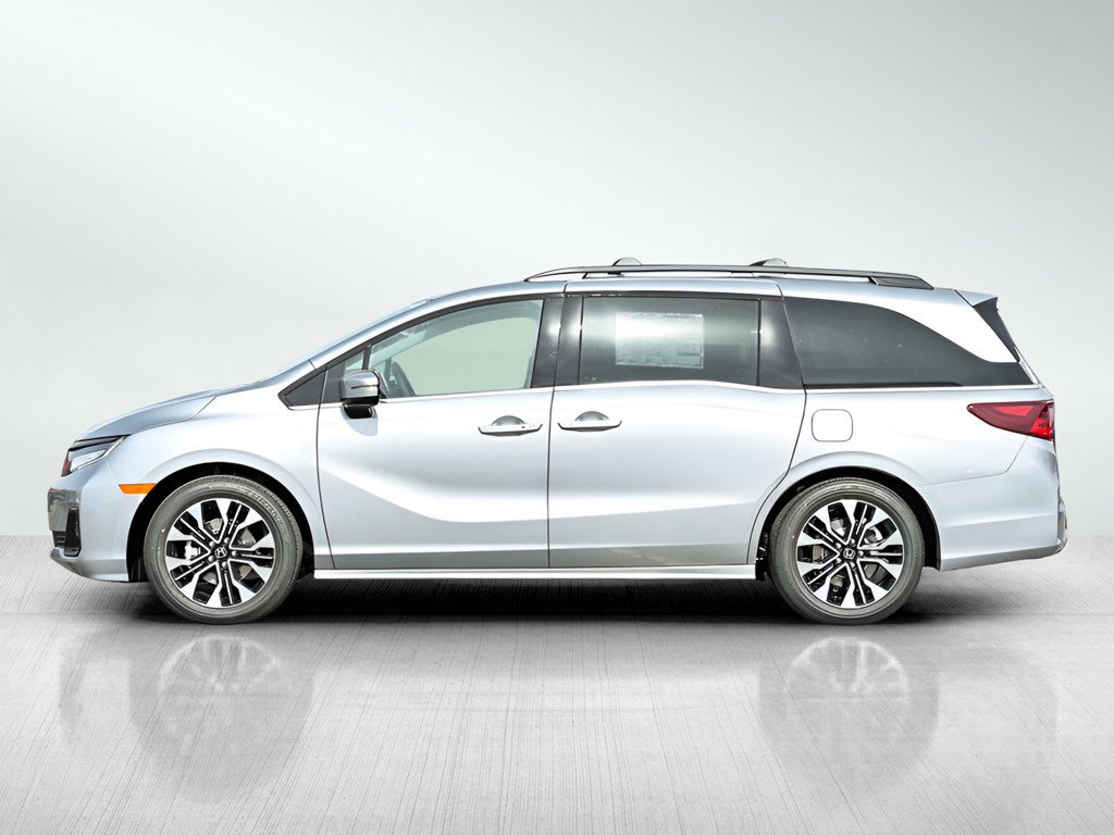 New 2026 Honda Odyssey Elite image 4