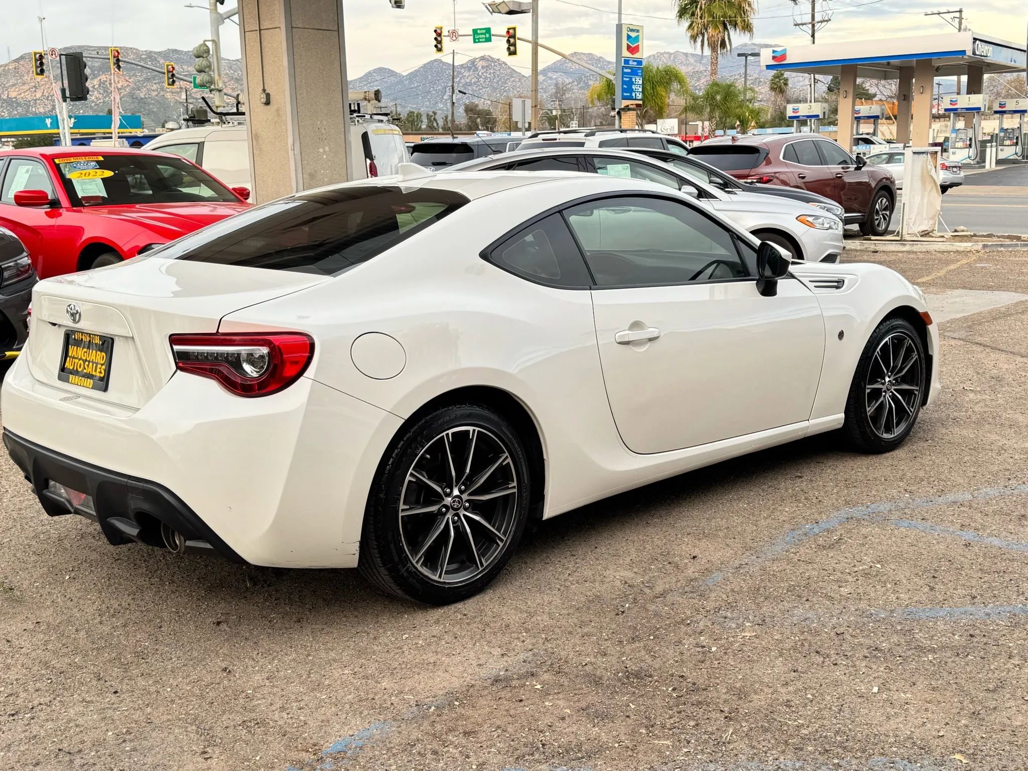 Used 2017 Toyota 86 image 34
