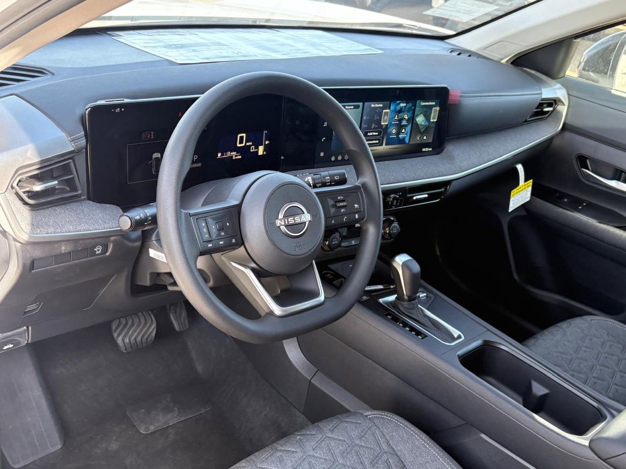 New 2026 Nissan Kicks SV w/ SV Premium Package FWD image 13