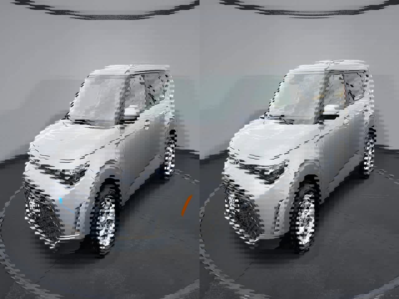 Used 2024 Kia Soul LX w/ Option Group 015 image 1