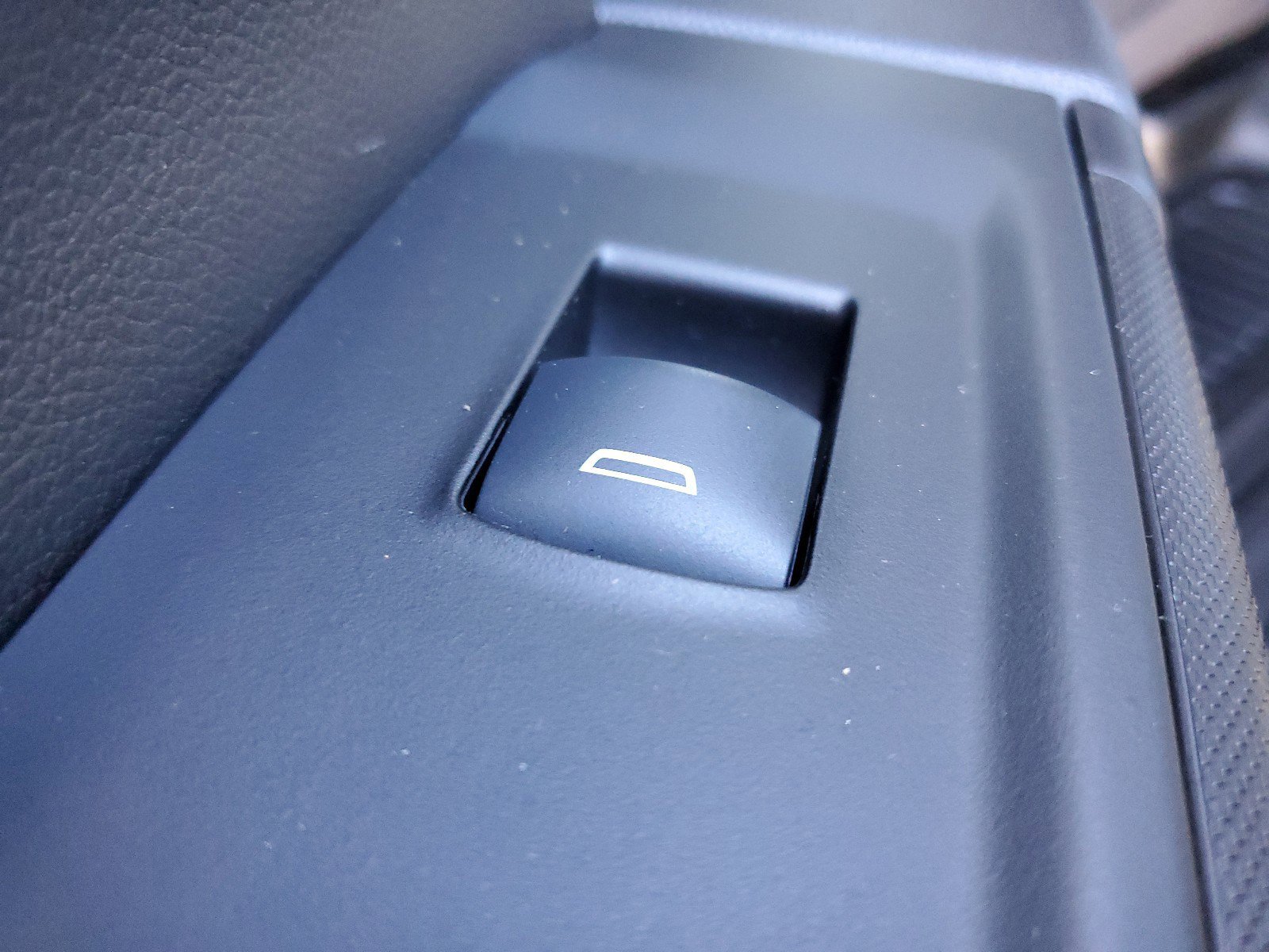 New 2025 GMC Sierra 1500 Pro w/ Pro Value Package image 16