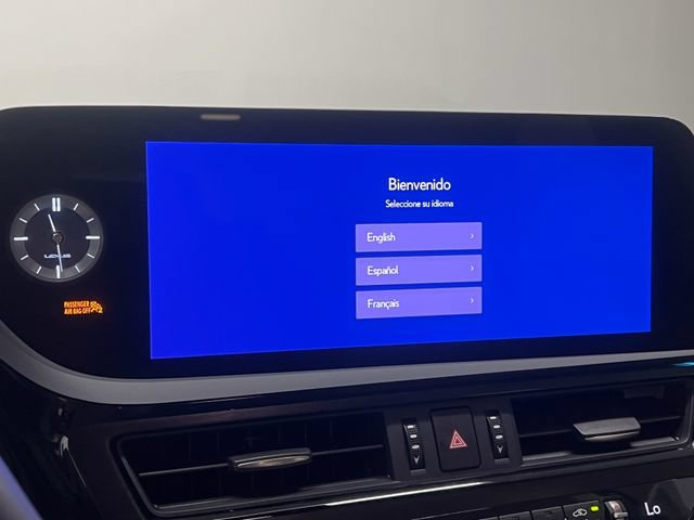 Certified 2024 Lexus ES 300h w/ Premium Package FWD image 19