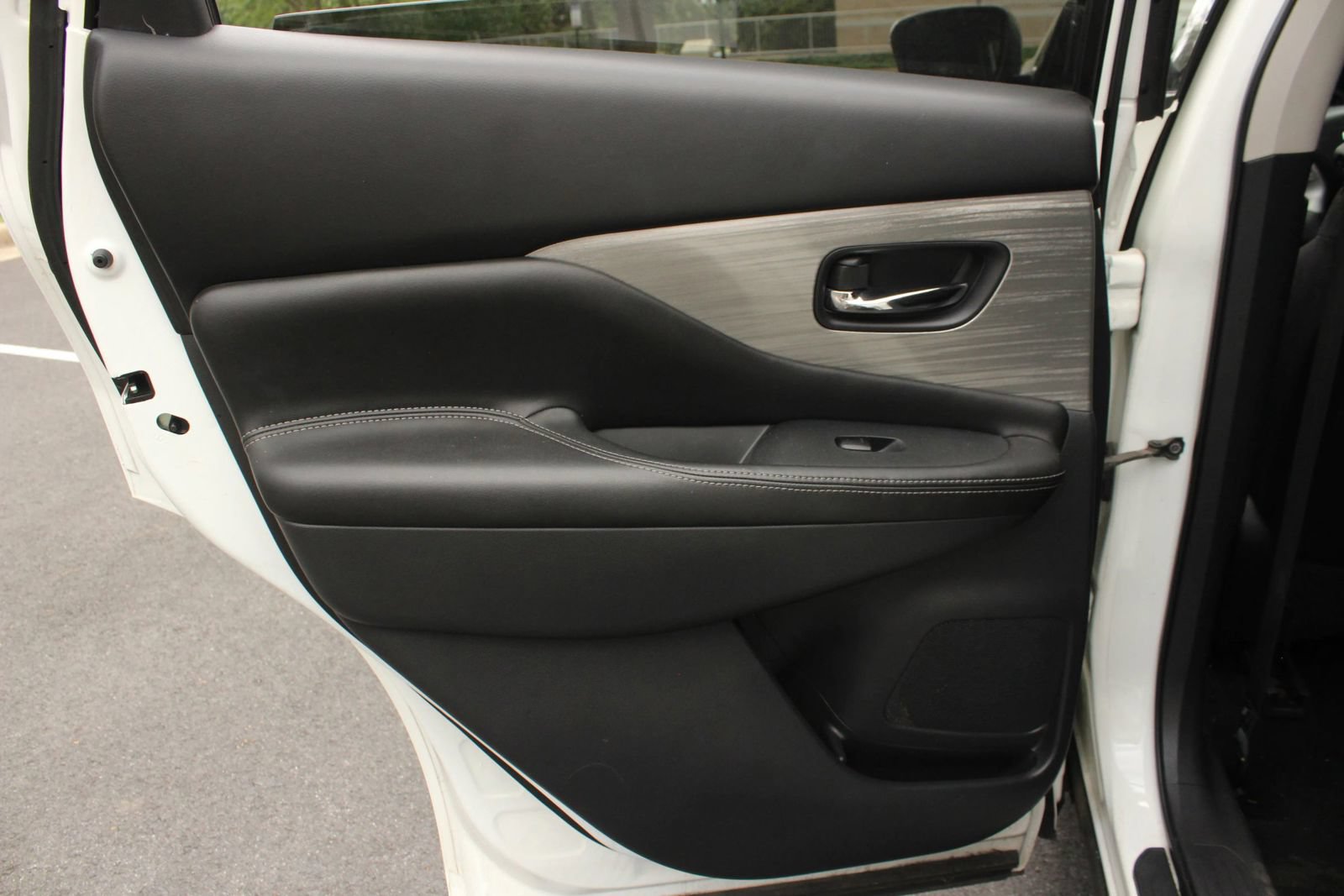 Used 2018 Nissan Murano S w/ Cargo Package FWD image 18
