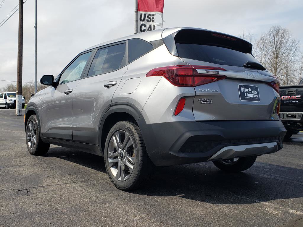 Used 2022 Kia Seltos LX image 7