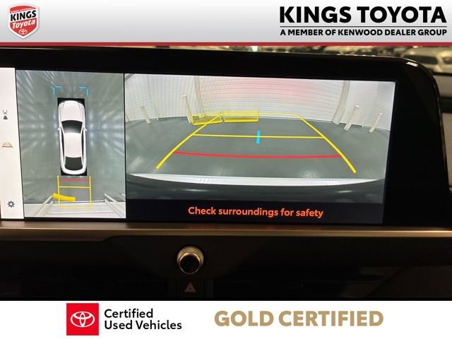 Used 2024 Toyota Crown Platinum image 30