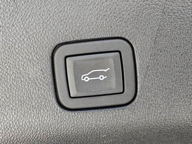 Used 2024 GMC Yukon XL Denali w/ Max Trailering Package AWD/4WD image 36