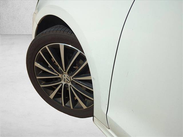 Used 2017 Volkswagen Jetta Sport FWD image 10