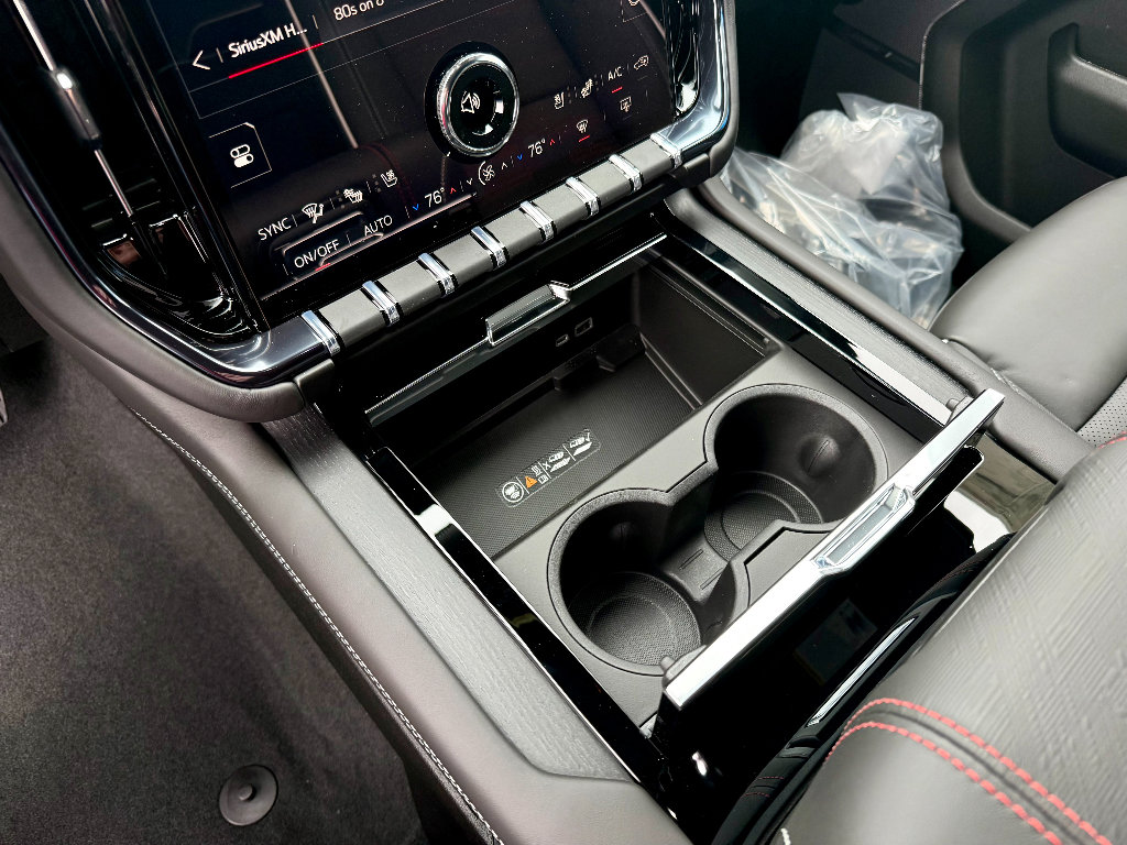 New 2026 GMC Yukon XL AT4 Ultimate image 19