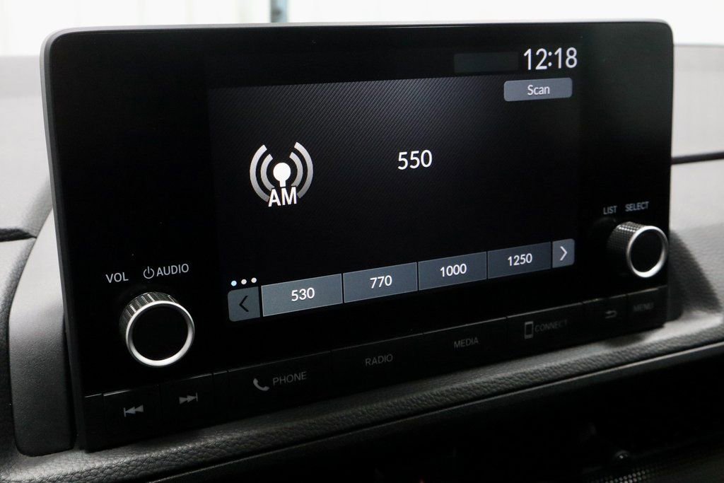 Used 2024 Honda CR-V EX image 3