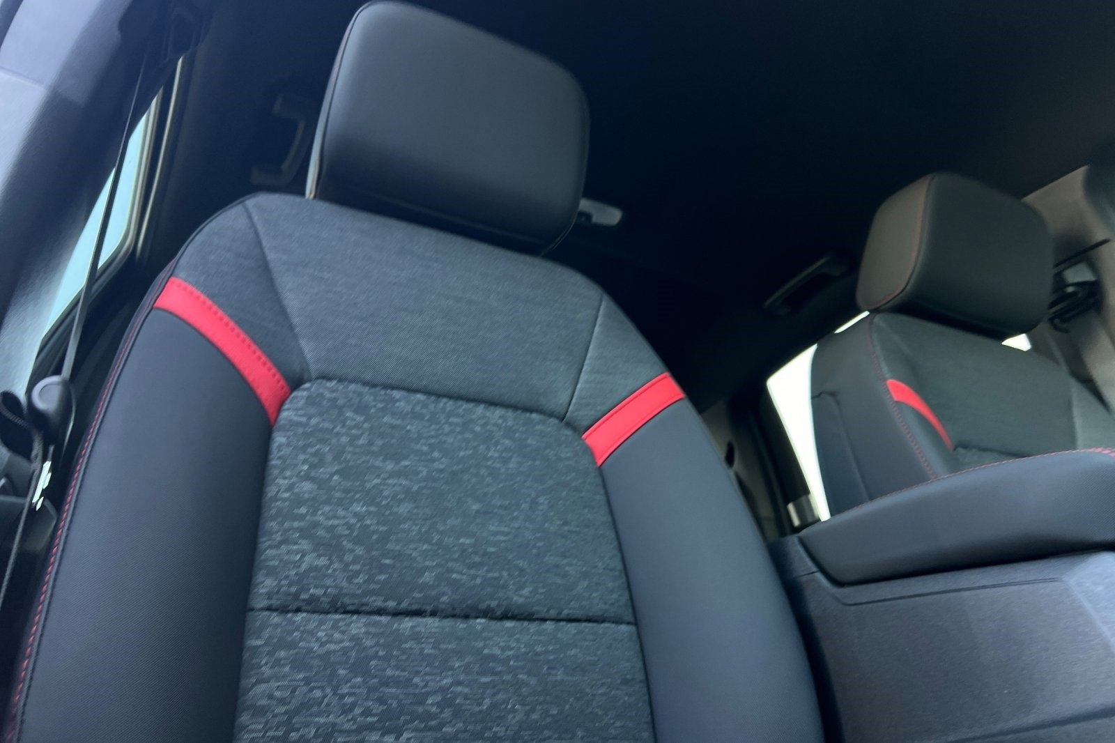 New 2025 Chevrolet Colorado Z71 w/ Midnight Edition image 18