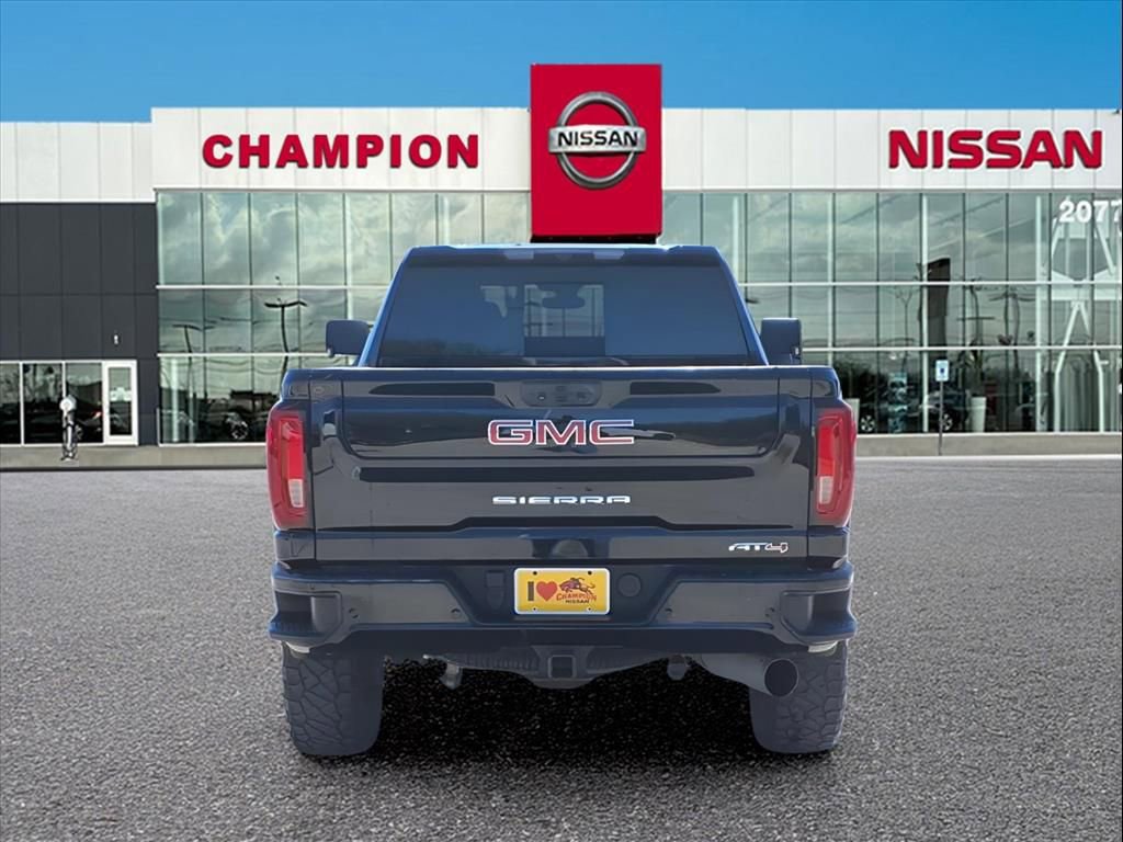 Used 2023 GMC Sierra 2500 AT4 w/ AT4 Preferred Package image 6