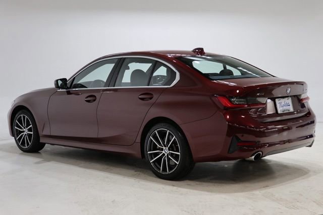 Used 2022 BMW 330i xDrive Sedan w/ Premium Package AWD/4WD image 5