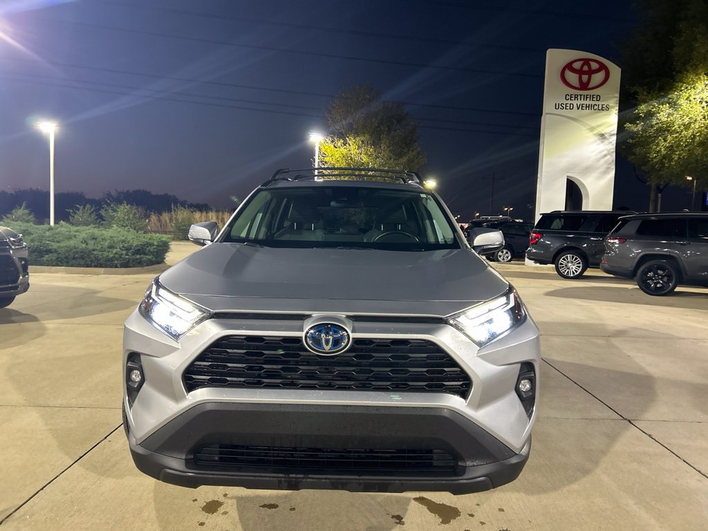 Used 2024 Toyota RAV4 XLE Premium AWD/4WD image 2